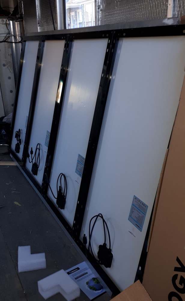 Four 100 W panels combined into a 1 x 2 m panel.